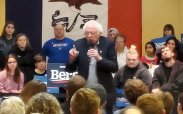 Sanders touts “Medicare for All” plan during Mason City stop